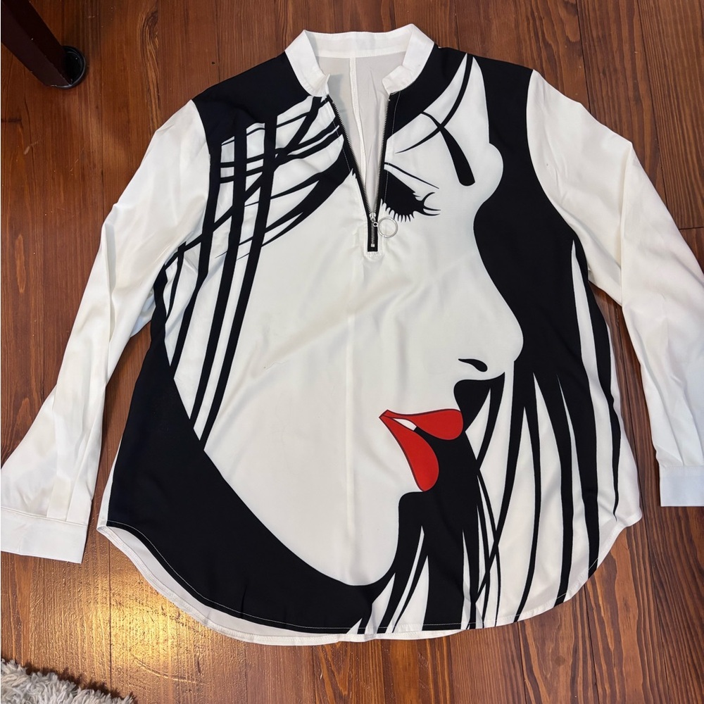 Chic Graphic Face Blouse - Black and White with Red Accents